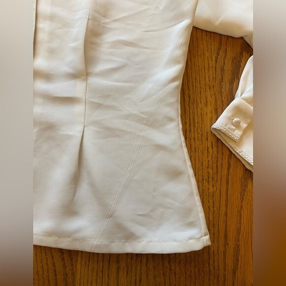 Susan Bristol Vintage White Embroidered Collar Cloth Button Down Blouse - Picture 10 of 16